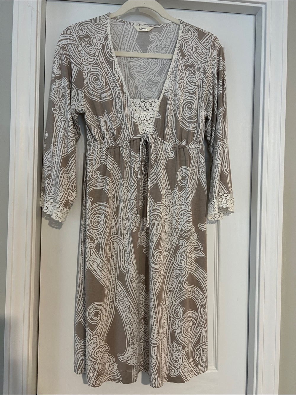 Soma Boho Taupe and White Paisley Midi Dress